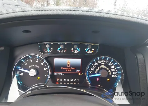 2014 Ford F-150 Lariat из США, поврежденный, VIN 1FTFW1CF1EFB54882